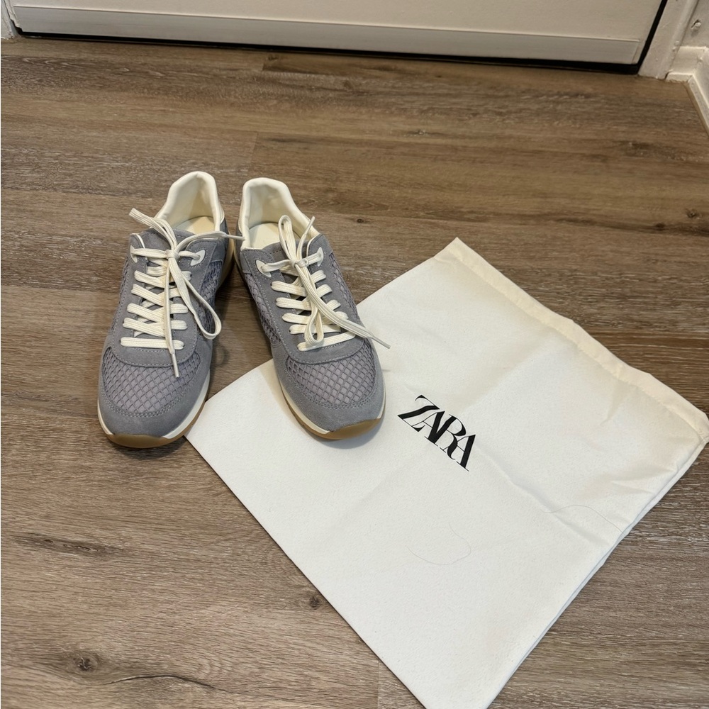 Zara Women’s Sneakers